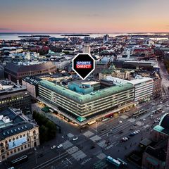 Sports Direct - lippulaivamyymälän Helsingin Citycenteriin.