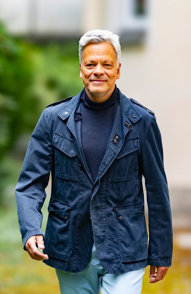 Mafred Knof tuo Valouriin laajan kokemuksensa lisåäksi mittavan verkoston eurooppalaisen pankkimaailman huipulle.