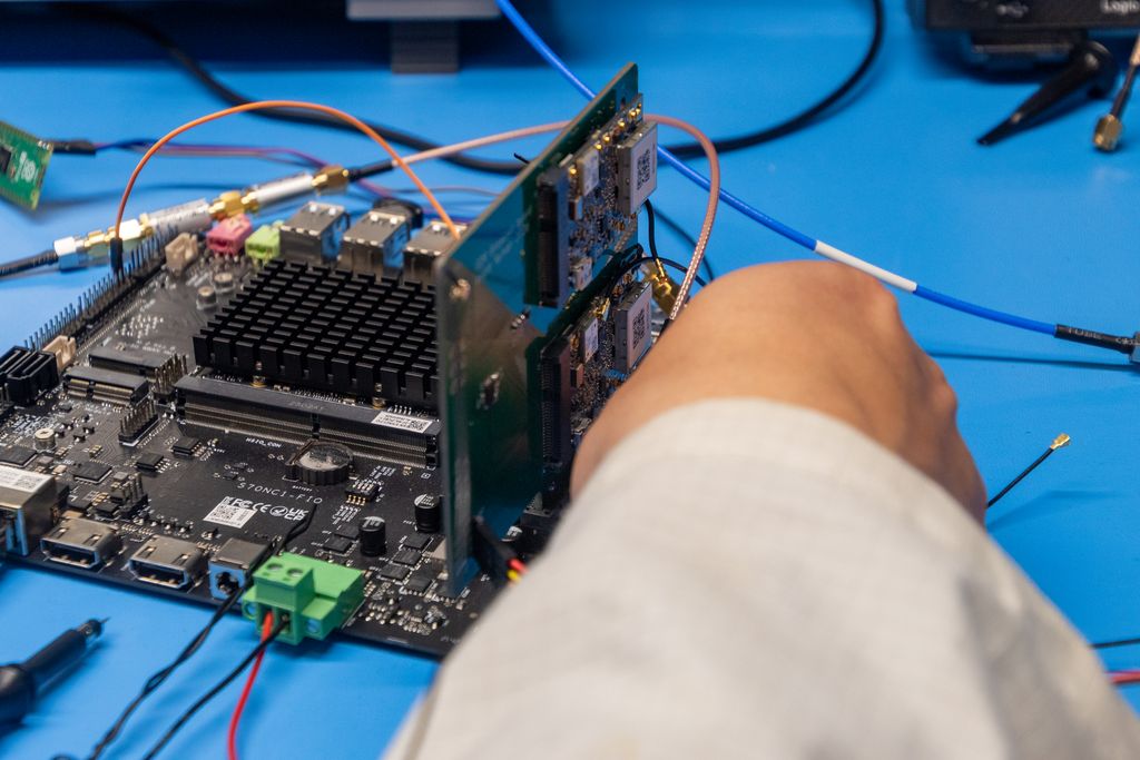 Sensofusion laajentaa toimintaansa valvontalentokoneisiin ja satelliitteihin