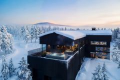 Arcora Boutique Hotel & Villas avaa ravintolakokonaisuuden Muonion tunturimaisemaan. Kuva: Voima Graphics Oy