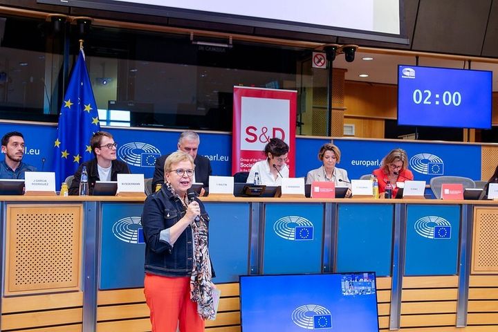 The "Quality Jobs for All" conference took place at the European Parliament in Brussels on 14 October. The S&D Group called on the European Commission, Member States, employers and social partners to establish binding rules now for safe, fair and quality jobs.