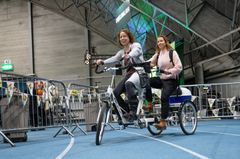 Kokeilussa tandem-ajettava kolmipyörä messuilla